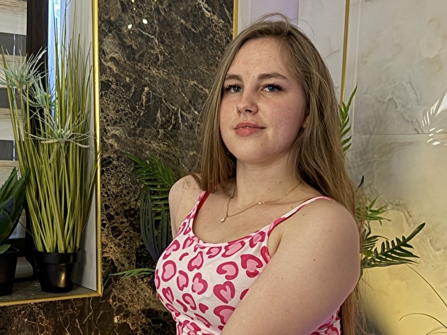  Cam Model