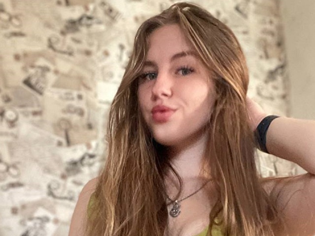  Cam Model