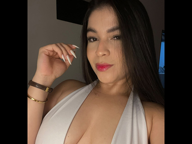 Stefanny Blowjob XXX Cams - Photo 6/15