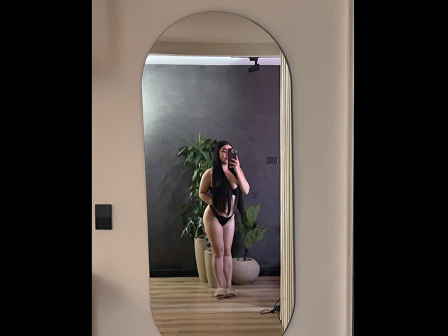 Stefanny Blowjob XXX Cams - Photo 14/15