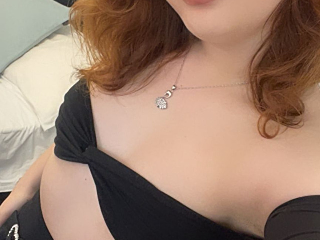 JuliaBlossom online photo 1