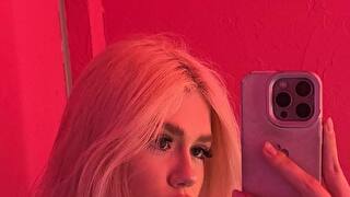 Blondemoor - sexcam