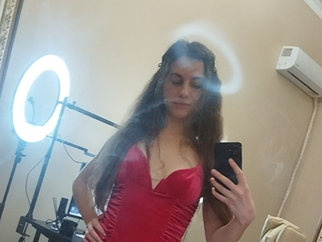 LittleJuli Anal en Webcam Live - Photo 5/12