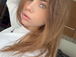 Camgirl Layra en live