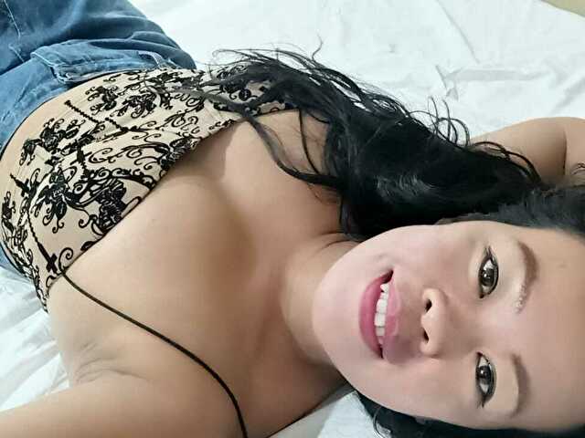 AnnFilipina Webcam Porno Live - Photo 13/20