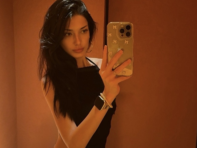 Juliennemuow online foto 3
