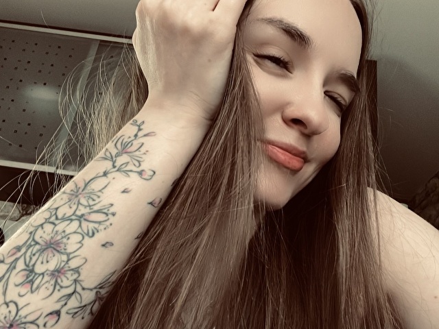 IntroBonny Hot Pussy - Photo 6/8