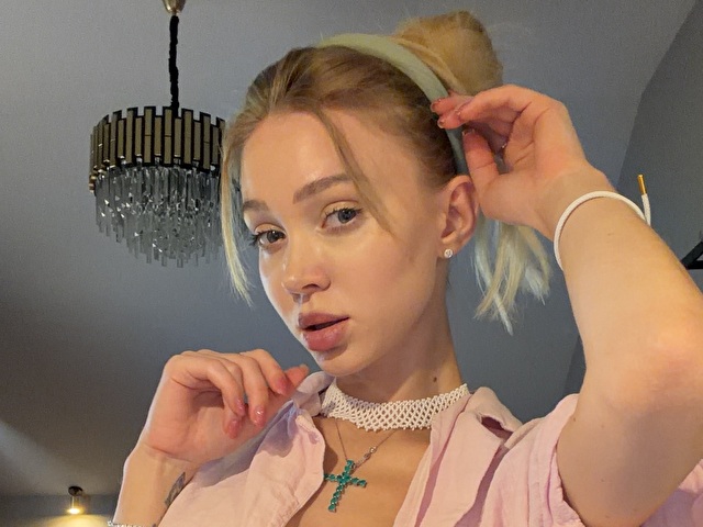Solana Blowjob XXX Cams