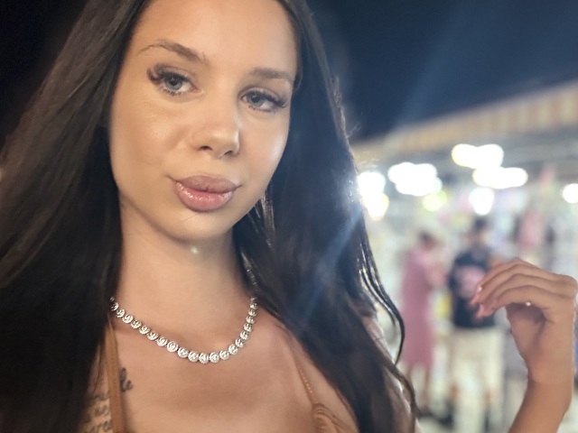 Bellasquirt3 Image Gallery