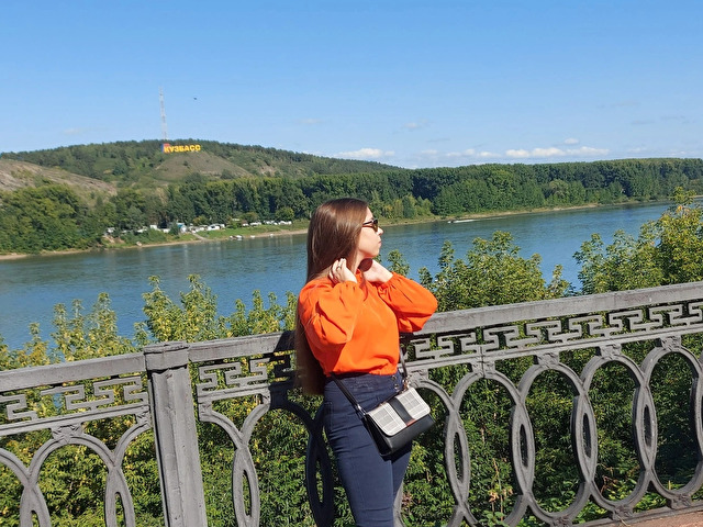 Nastya4825 online foto 2