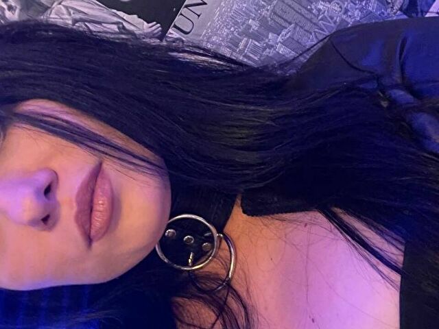 CurvyVanilla photo 2