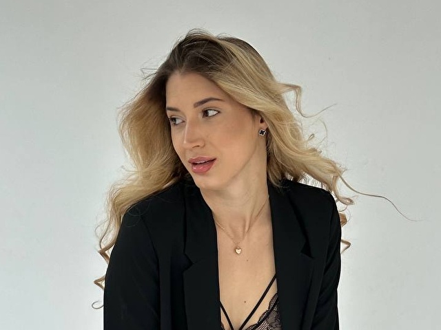 MiaCarters online foto 2