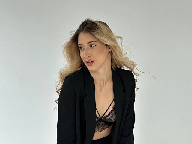 MiaCarters online foto 1