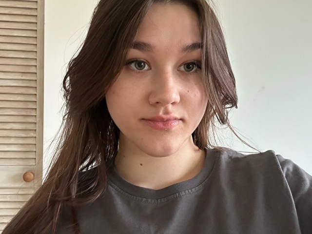 SylvieCute online picture 3