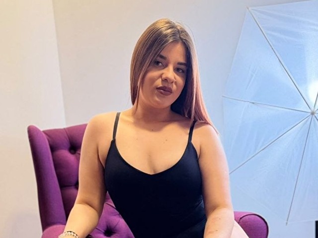 ElsaHaze Boobs Liveshow