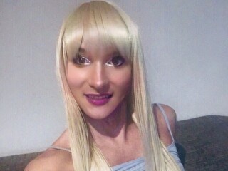 Sexcam avec 'hornymary'