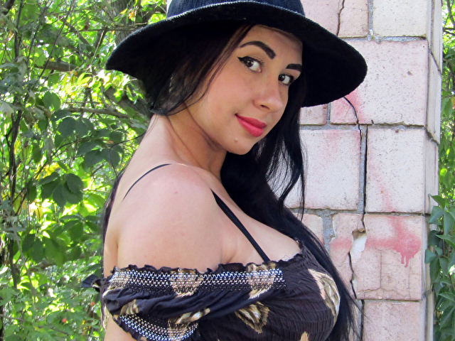 PerfectWomen foto 2