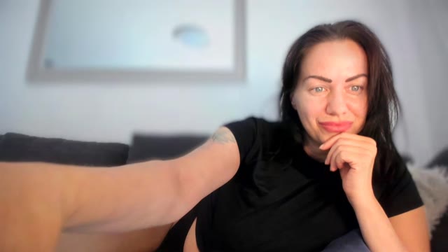 NoaLove live webcam show