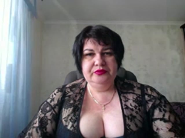 Start a chat with LadyJuicy
