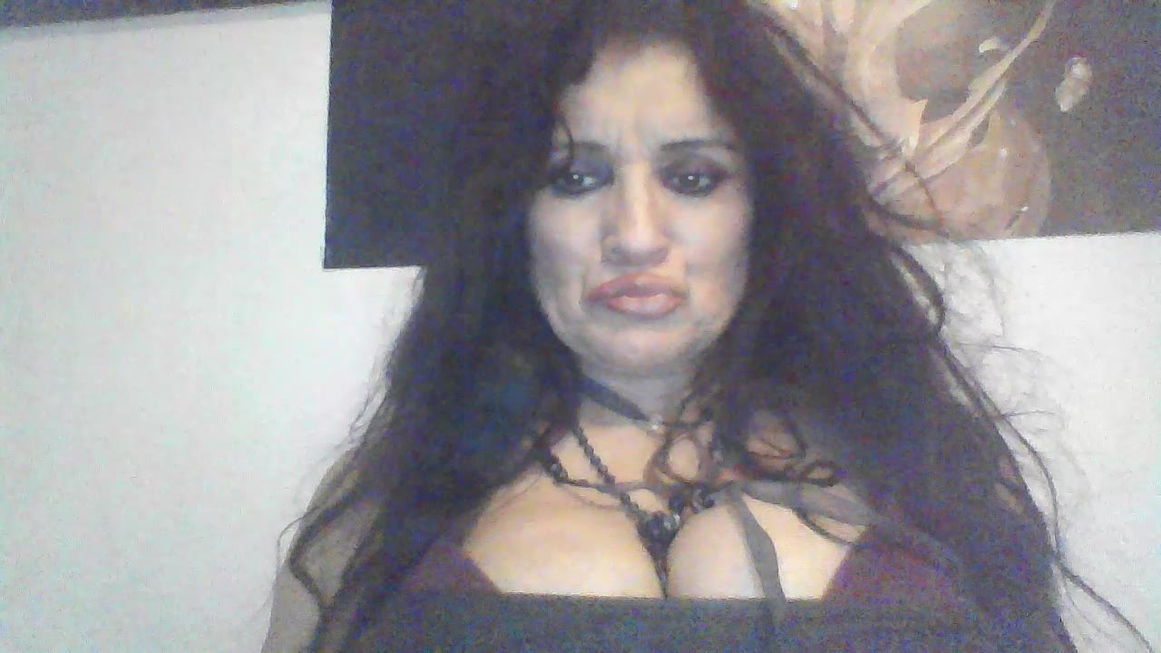 Silvsna en sexcam live - webcam coquine et tchat gratuit