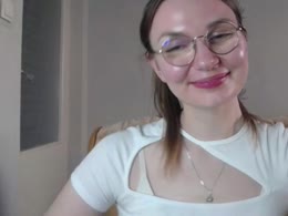 cuteELLY is now online