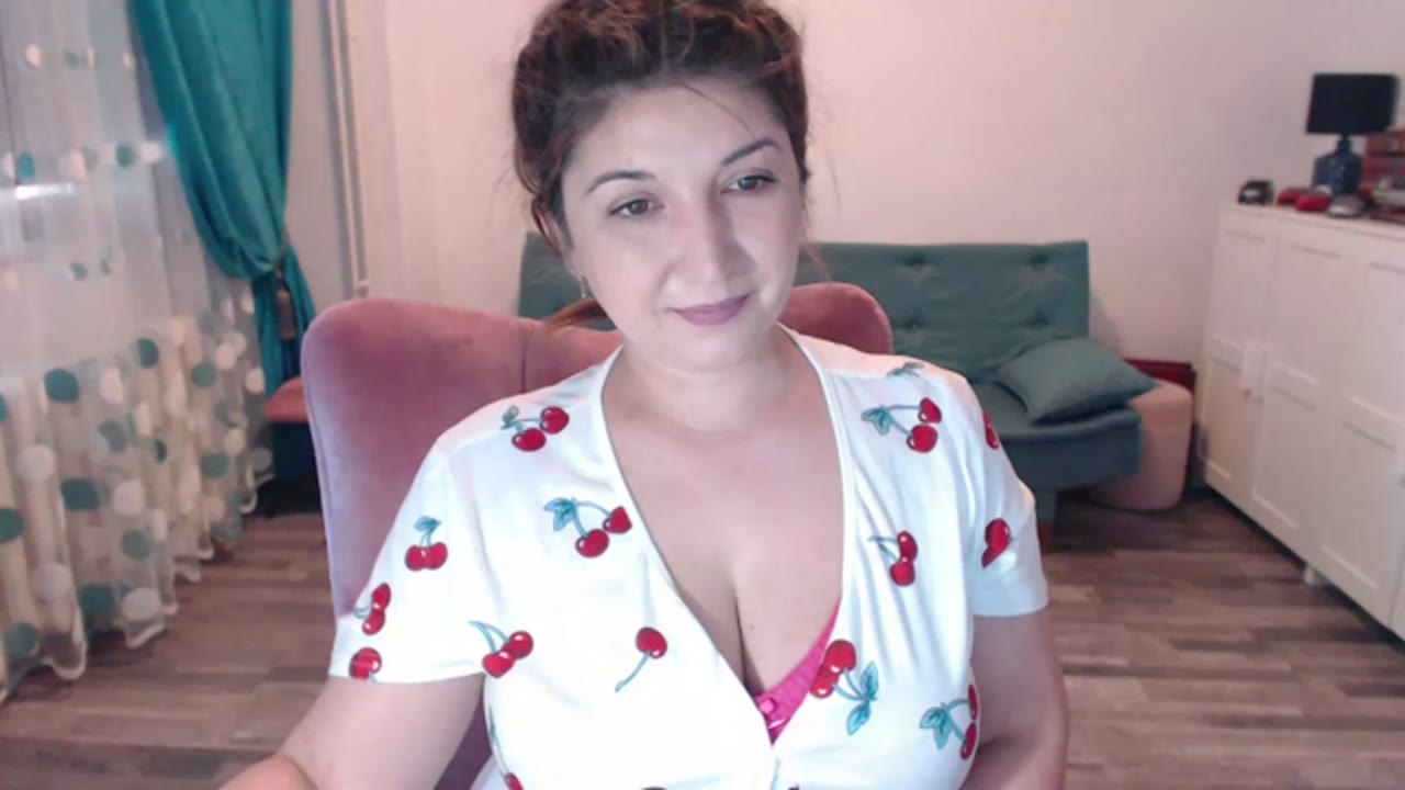 Arriannna en sexcam live - webcam coquine et tchat gratuit