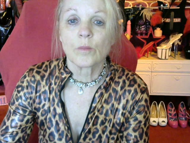 Amie live cam