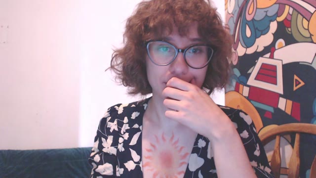Hellalovesu live webcam show