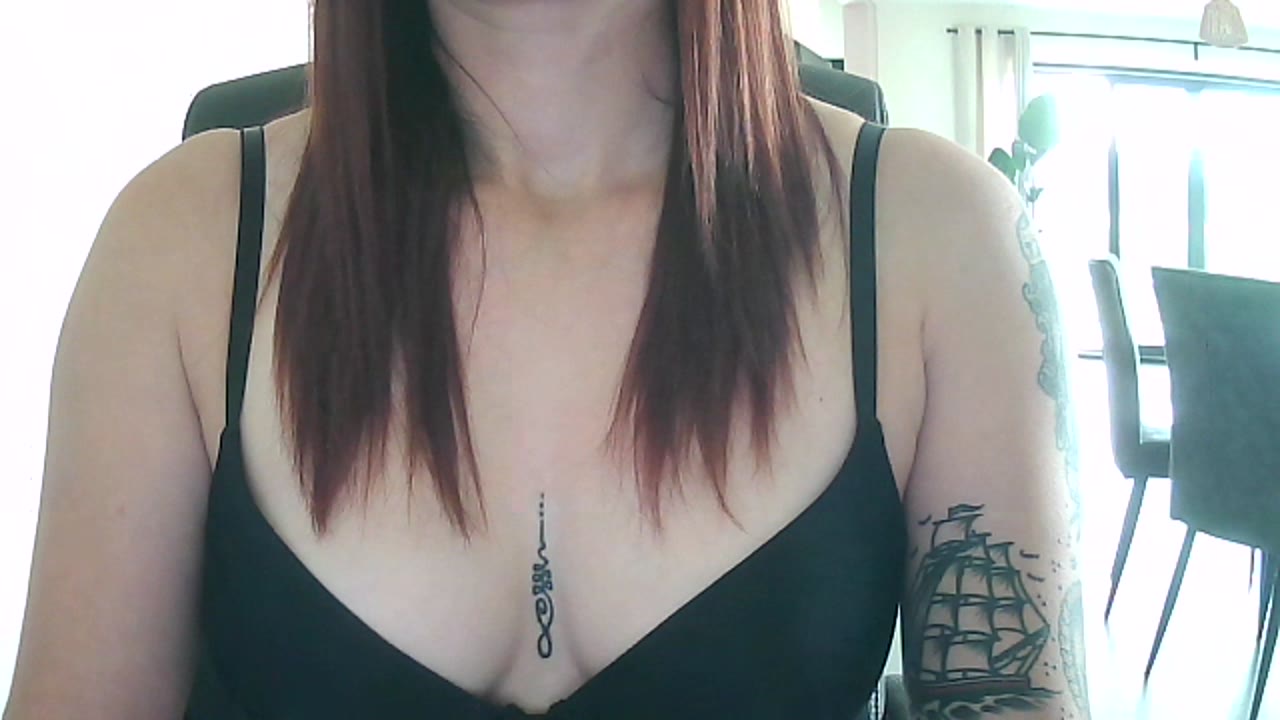 lillysroom en sexcam live - webcam coquine et tchat gratuit