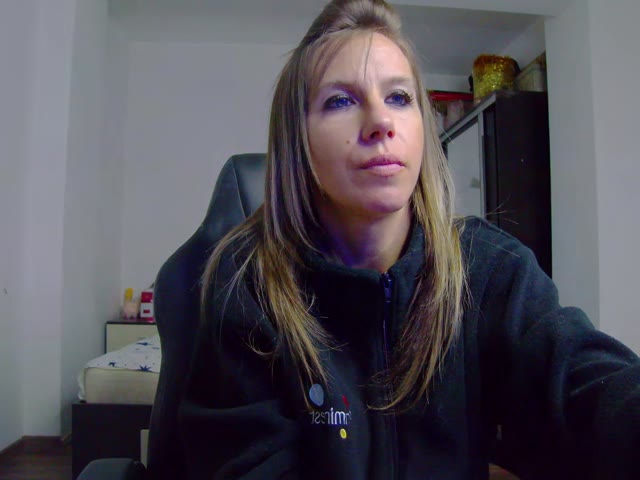 Sandrasens live cam