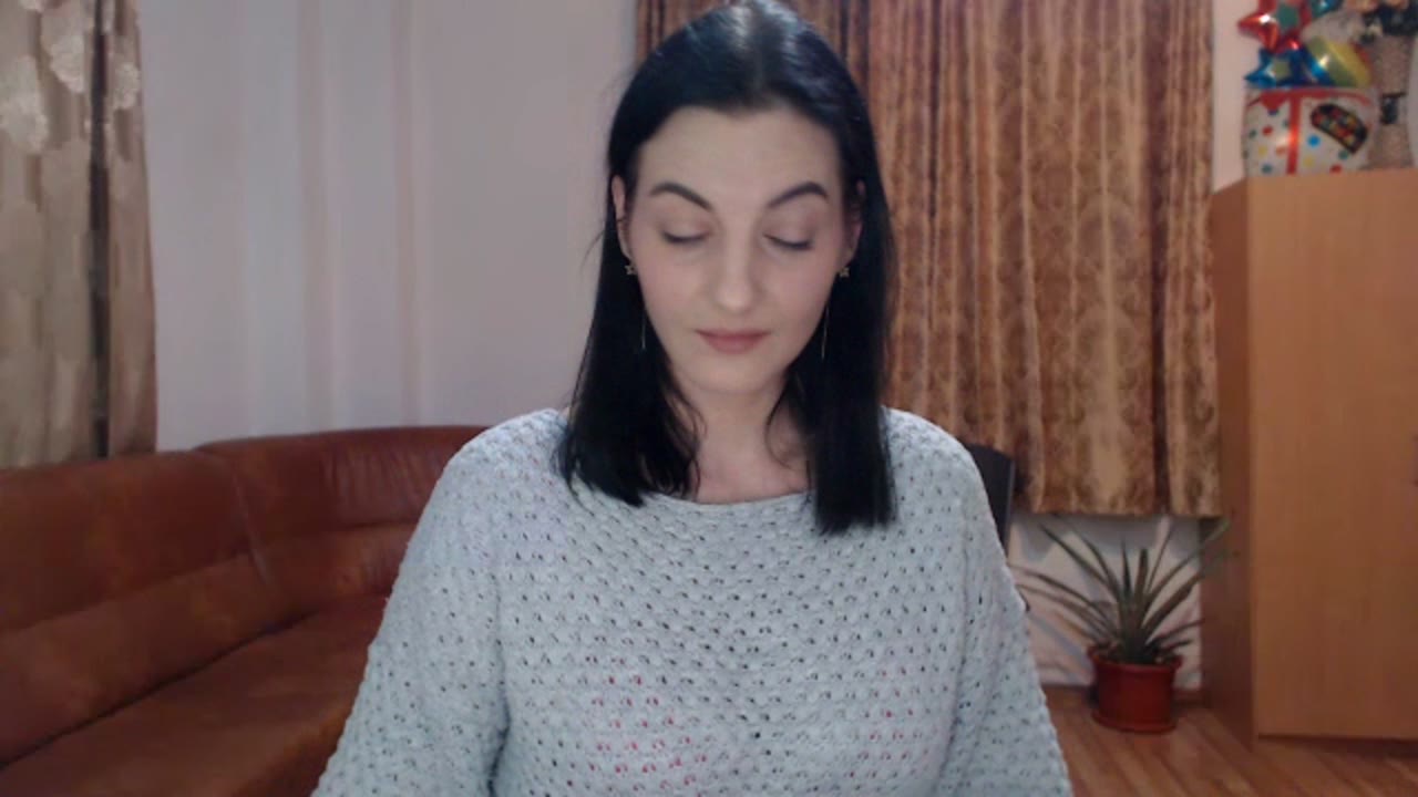 AnyaStars en sexcam live - webcam coquine et tchat gratuit