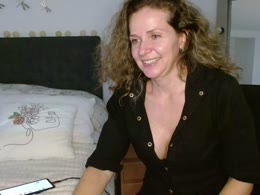 Alejandraa op livecamsex.nl