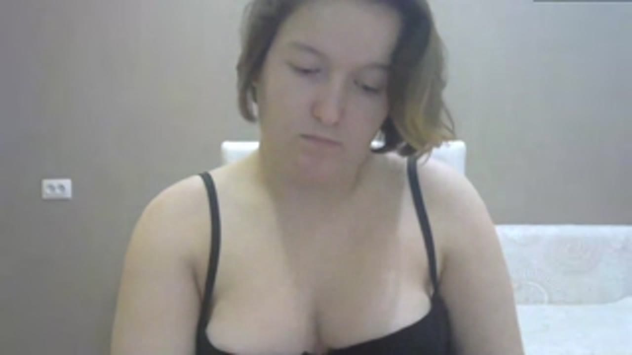 SweetLuccie en sexcam live - webcam coquine et tchat gratuit