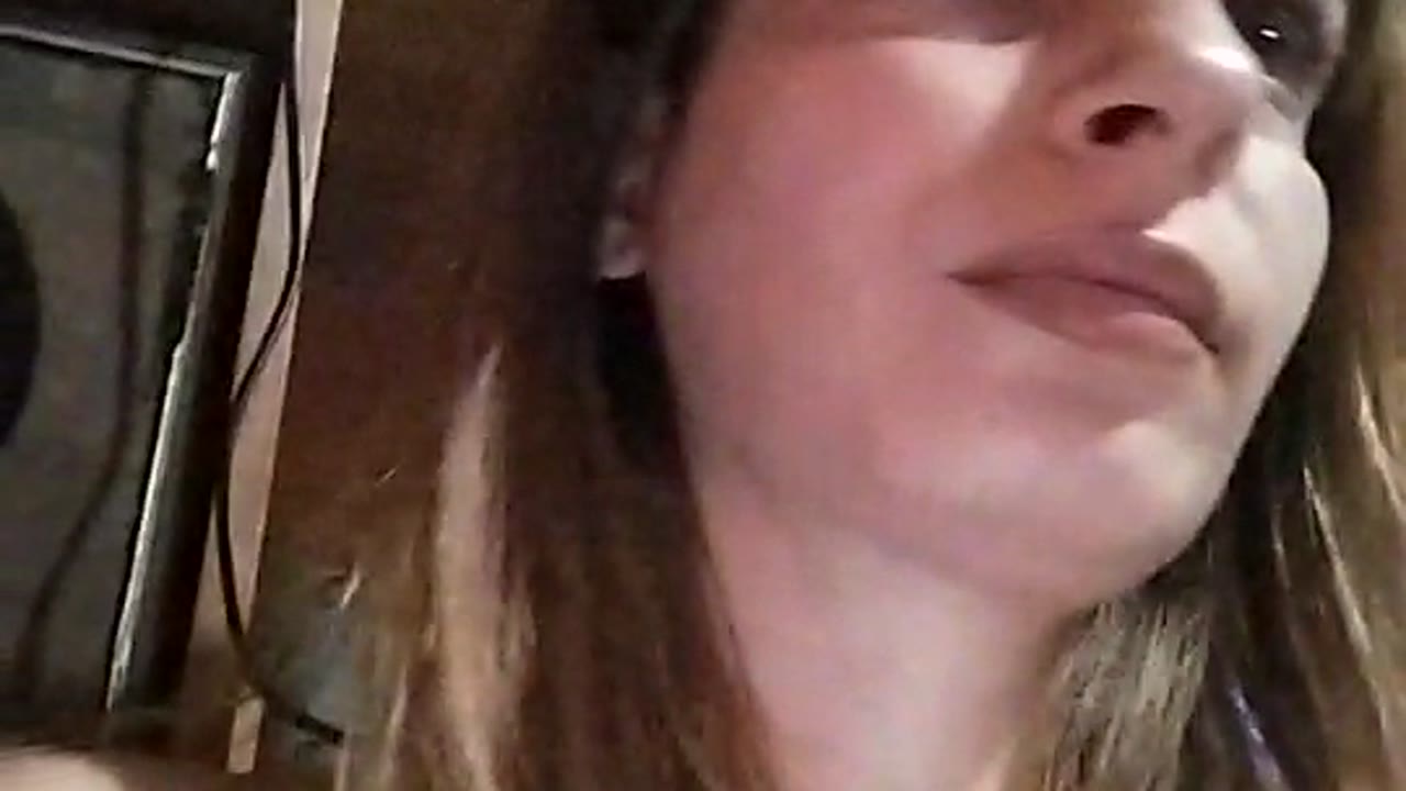 Littlesweet4 en sexcam live - webcam coquine et tchat gratuit