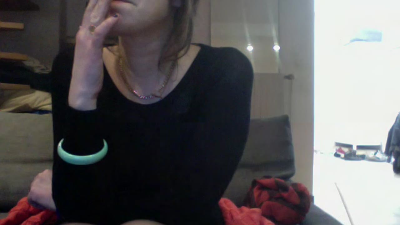 Juliade en sexcam live - webcam coquine et tchat gratuit