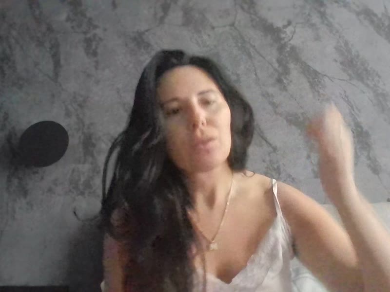 Imagem do stream de Matilda25 no Xcams