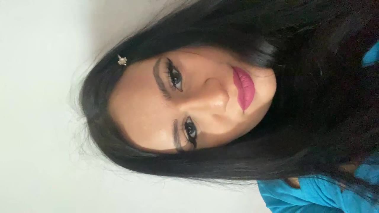 LollaLynn en sexcam live - webcam coquine et tchat gratuit