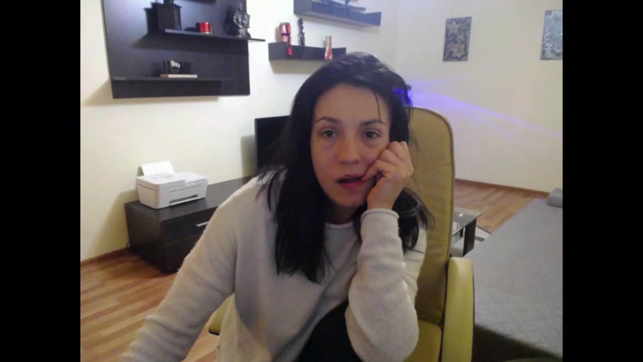 AdelineOMG en sexcam live - webcam coquine et tchat gratuit