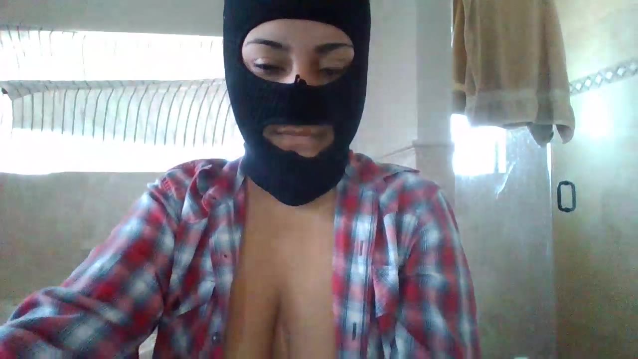 LatinaMami en sexcam live - webcam coquine et tchat gratuit