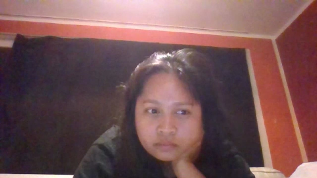 MissLillys en sexcam live - webcam coquine et tchat gratuit