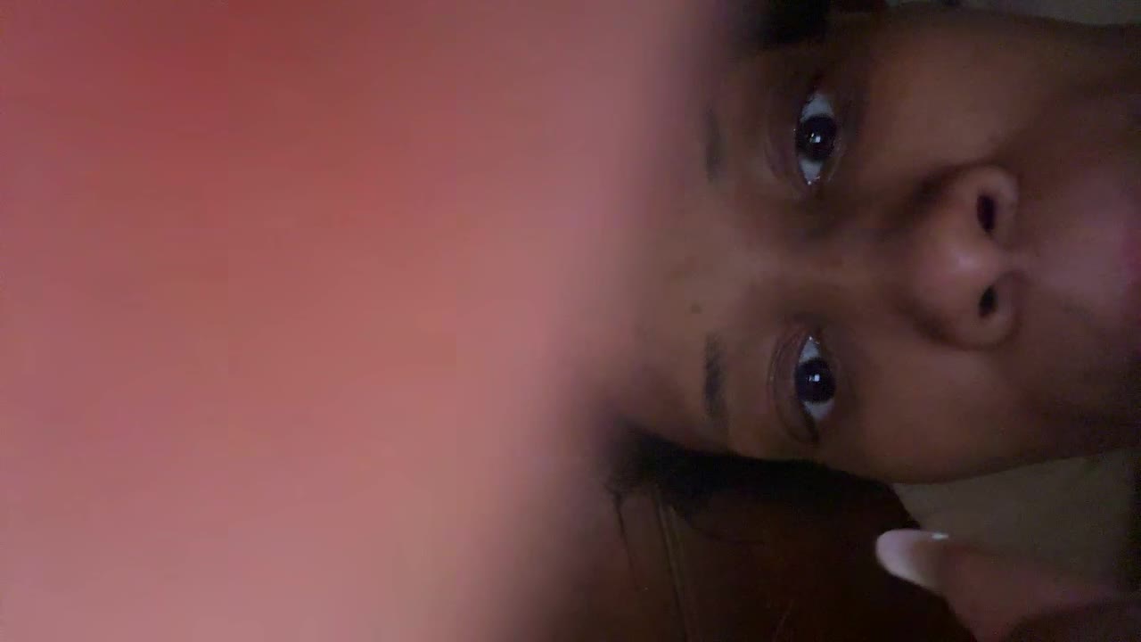 Sweetcrystal en sexcam live - webcam coquine et tchat gratuit