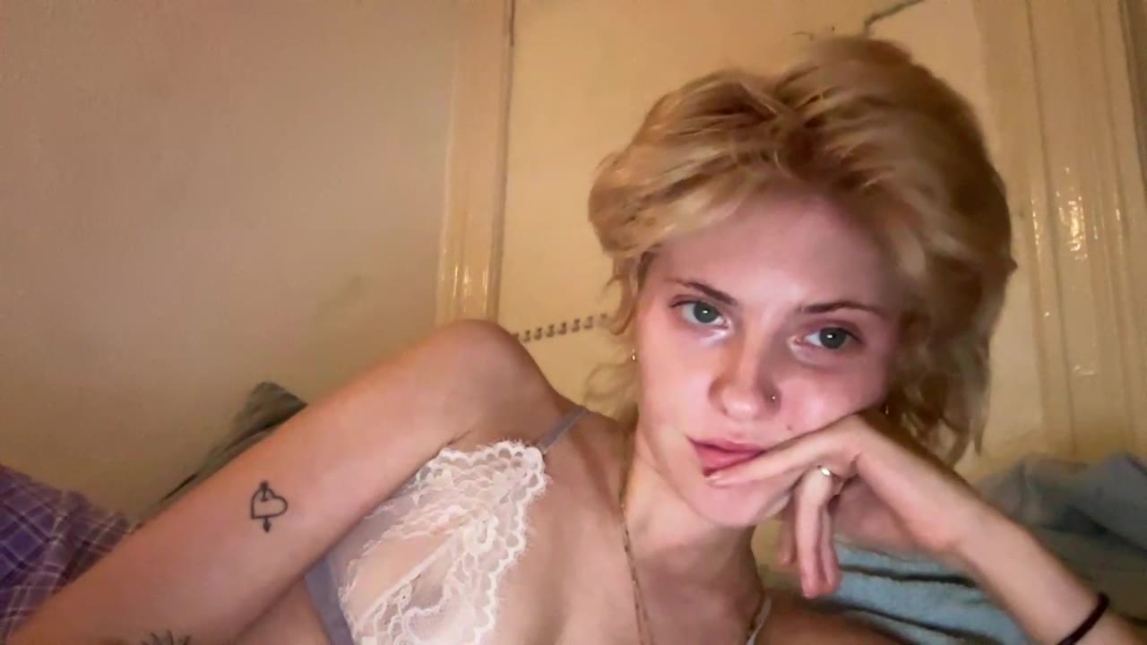 Rachelx21 en sexcam live - webcam coquine et tchat gratuit