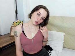 LisaAlone on livesexcams.uk