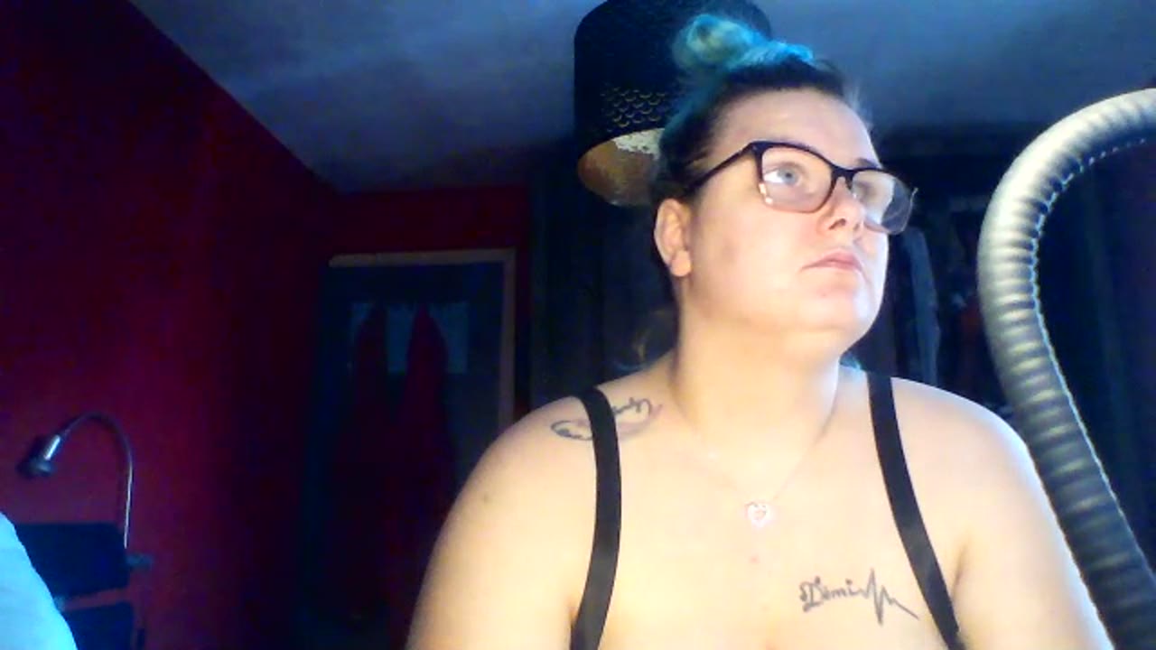MelX en sexcam live - webcam coquine et tchat gratuit