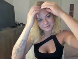 97Esmeralda op livecamsex.nl