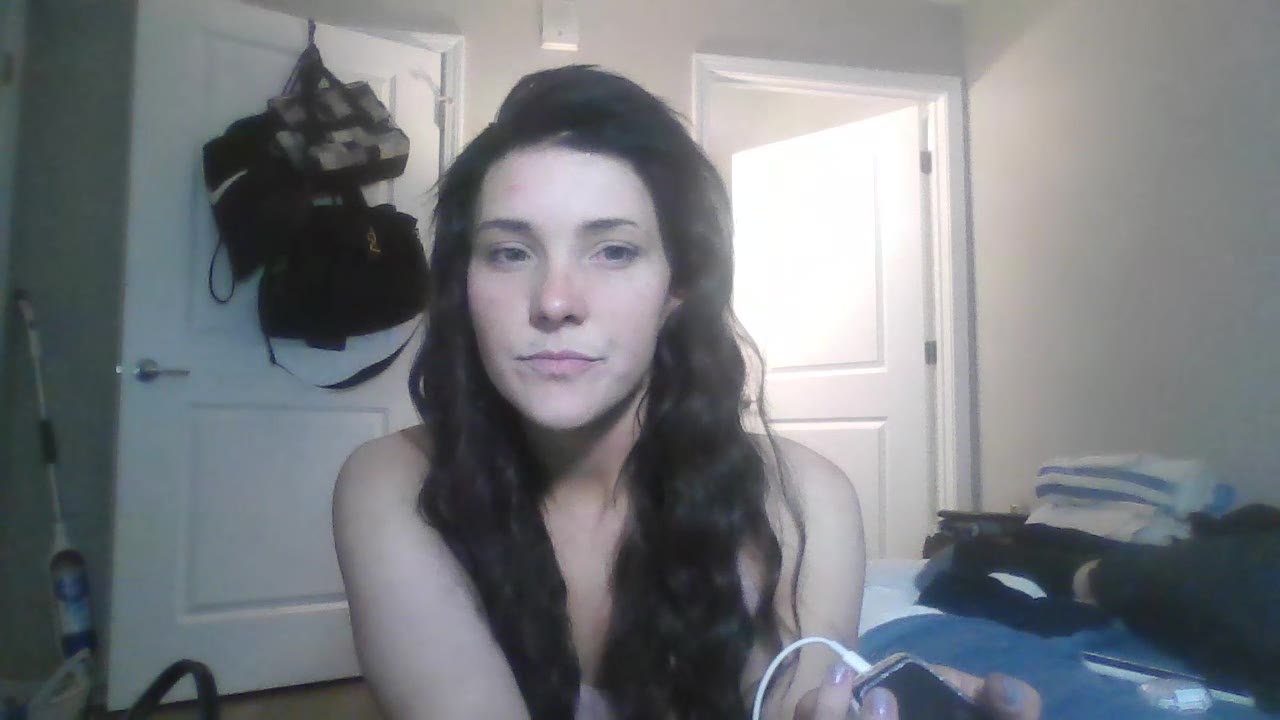 ARRIES en sexcam live - webcam coquine et tchat gratuit