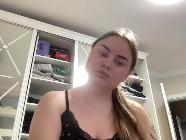 Geile webcamsex met KrissMiss