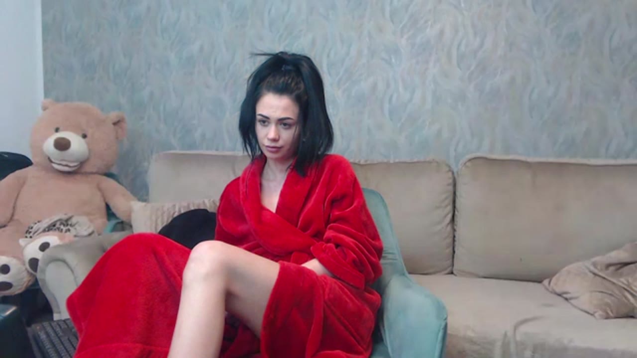 InocentJessy en sexcam live - webcam coquine et tchat gratuit