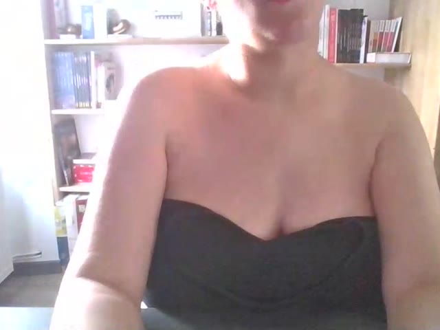 Geile webcamsex met laure3763