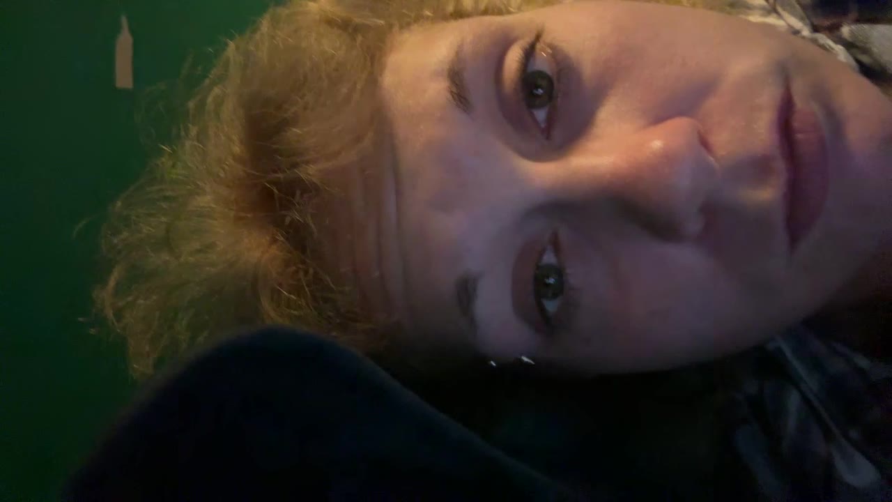 Roxxi6969 en sexcam live - webcam coquine et tchat gratuit